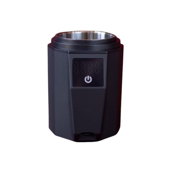 Taza dosificadora inteligente para café con báscula digital